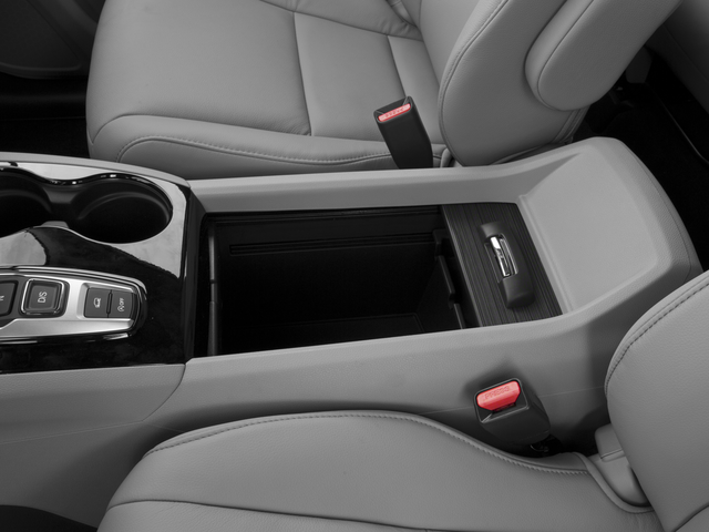 2016 Honda Pilot Touring w/Navi w/RES