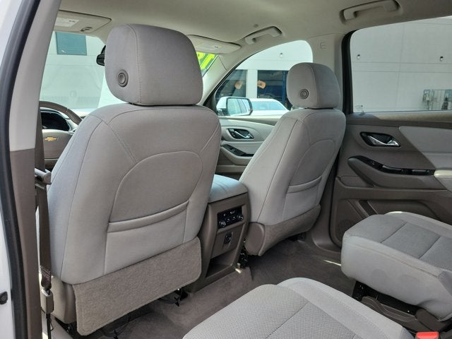2018 Chevrolet Traverse LT Cloth