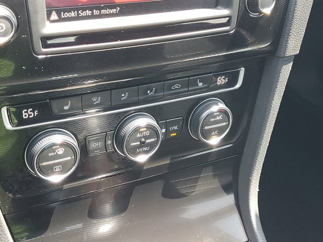 2016 Volkswagen Golf GTI AUTOBAHN W/PERFOR