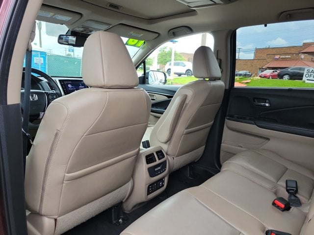 2016 Honda Pilot Touring w/Navi w/RES
