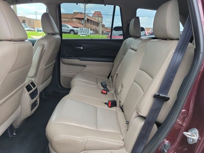2016 Honda Pilot Touring w/Navi w/RES