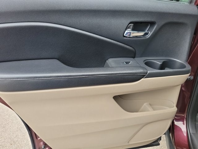 2016 Honda Pilot Touring w/Navi w/RES