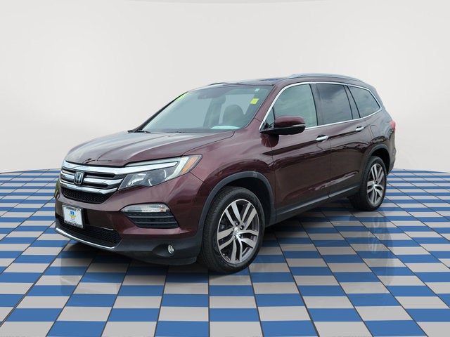 2016 Honda Pilot Touring w/Navi w/RES