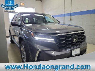 2025 Honda Pilot Base