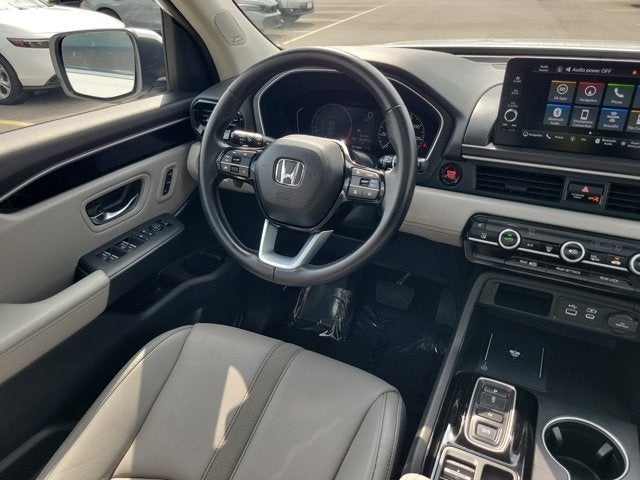 2023 Honda Pilot Touring