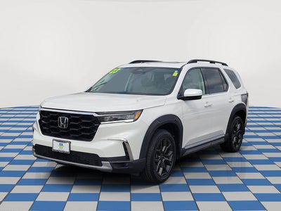 2023 Honda Pilot Touring