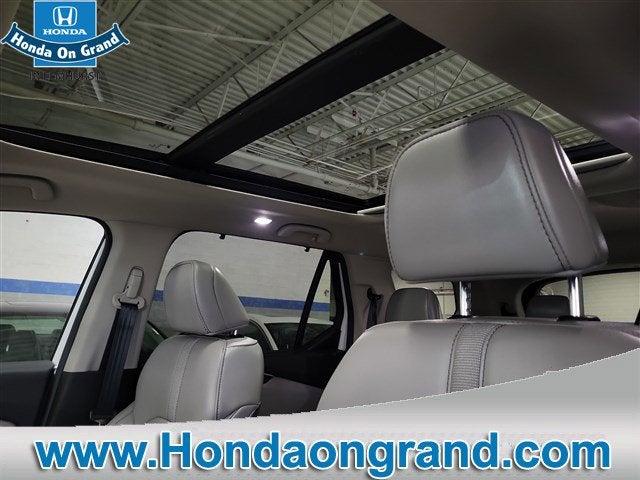 2025 Honda Pilot Base