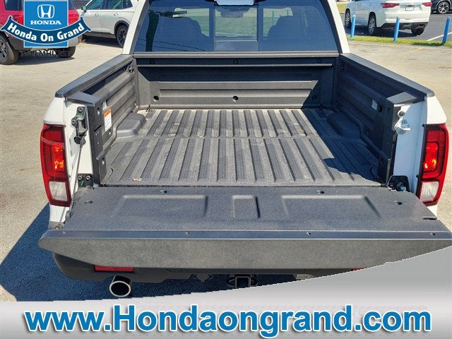 2025 Honda Ridgeline RTL AWD TAILGATE BLACKOUT