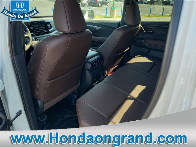 2025 Honda Ridgeline RTL AWD TAILGATE BLACKOUT