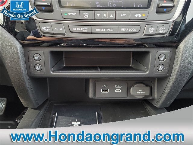 2026 Honda Ridgeline Black Edition Two-Tone