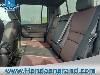 2026 Honda Ridgeline Black Edition Two-Tone