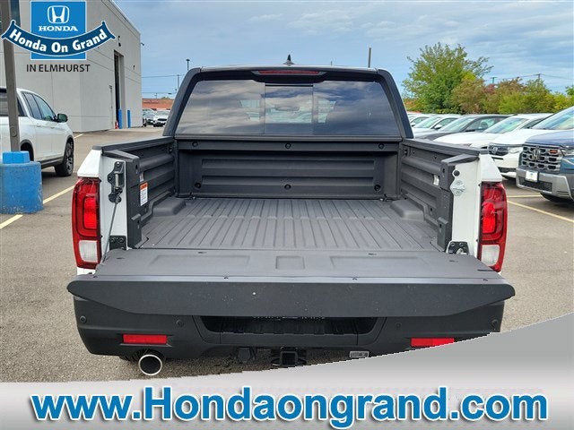 2026 Honda Ridgeline Black Edition Two-Tone