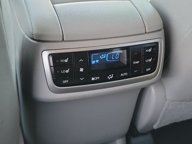 2019 Toyota Highlander Limited Platinum
