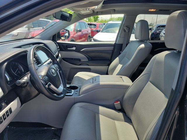 2019 Toyota Highlander Limited Platinum