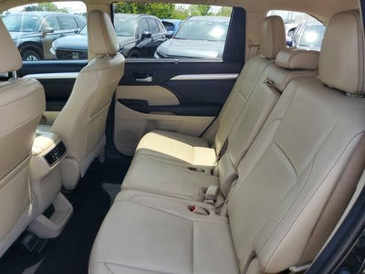 2016 Toyota Highlander XLE