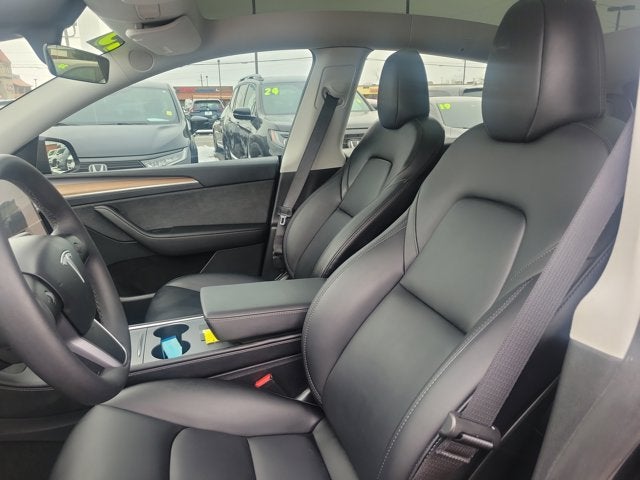 2025 Tesla Model Y Long Range