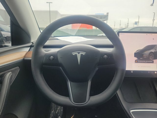 2025 Tesla Model Y Long Range