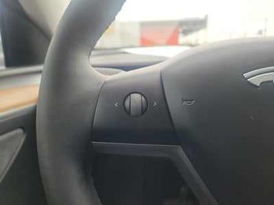 2025 Tesla Model Y Long Range