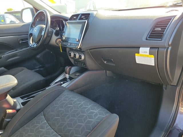 2022 Mitsubishi Outlander Sport LE