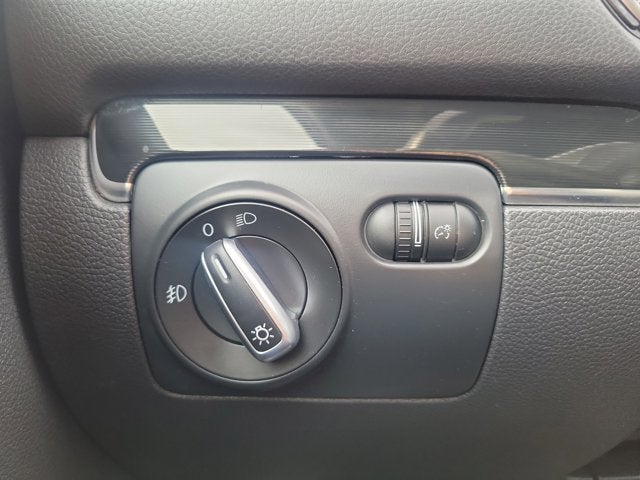 2011 Volkswagen Golf GTI PZEV