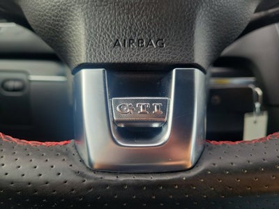 2011 Volkswagen Golf GTI PZEV